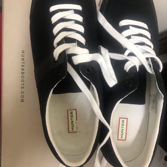 Hunter sneakers - Black. 10. - Picture 3 of 6